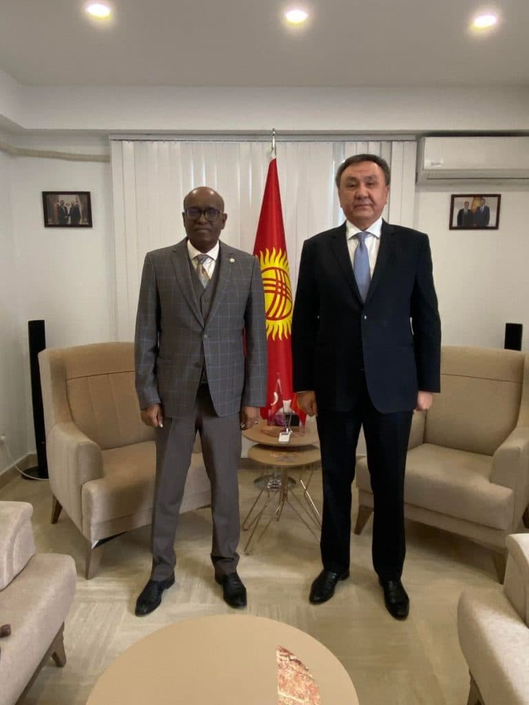 Kubanıçbek Ömüraliyev Cibuti’nin Ankara Büyükelçisi ve Kordiplomatik Grup Başkanı İle Görüştü