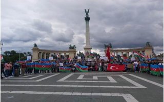 Ermenistan’ın Saldırıları Macaristan’da Protesto Edildi