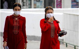 Türkmenistan’da Tozdan Korunmak İçin Maske Takılması Önerildi