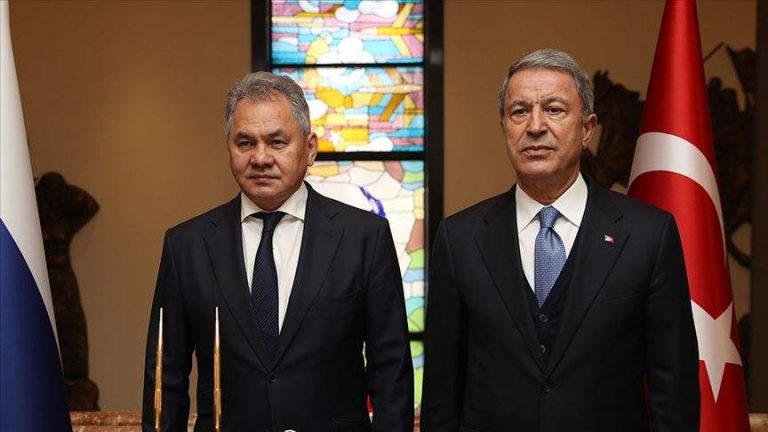 Bakan Akar Rus Savunma Bakanı Şoygu İle Görüşme Gerçekleştirdi