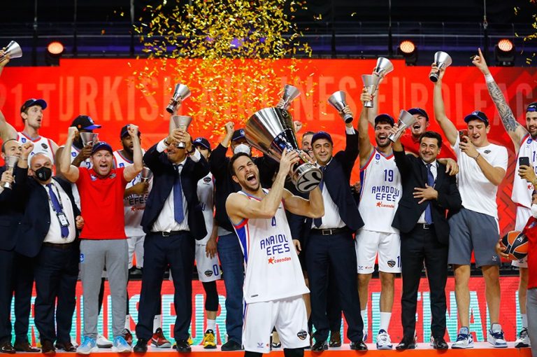 Anadolu Efes EuroLeague Şampiyon Oldu