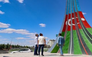 “Türkiye-Azerbaycan Kardeşlik Anıtı” Nevşehir’de Açıldı