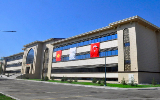 Kırgız-Türk Dostluk Hastanesi Hasta Kabulüne Başladı