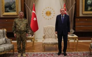 Cumhurbaşkanı Erdoğan, Azerbaycan Savunma Bakanı Hasanov’u Kabul Etti