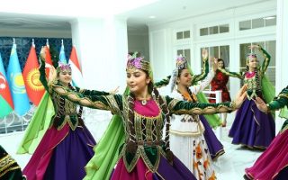 Türk Dünyası Çocuklarının Dayanışma Etkinliği Bakü’de Düzenlendi