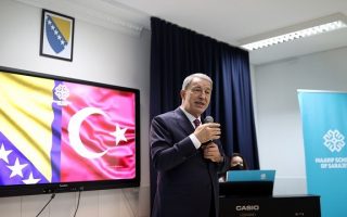 Milli Savunma Bakanı Hulusi Akar, Bosna Hersek’te Temaslarına Devam Ediyor
