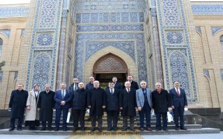 YÖK Başkanı Erol Özvar, Özbekistan Uluslararası İslam Akademisini Ziyaret Etti