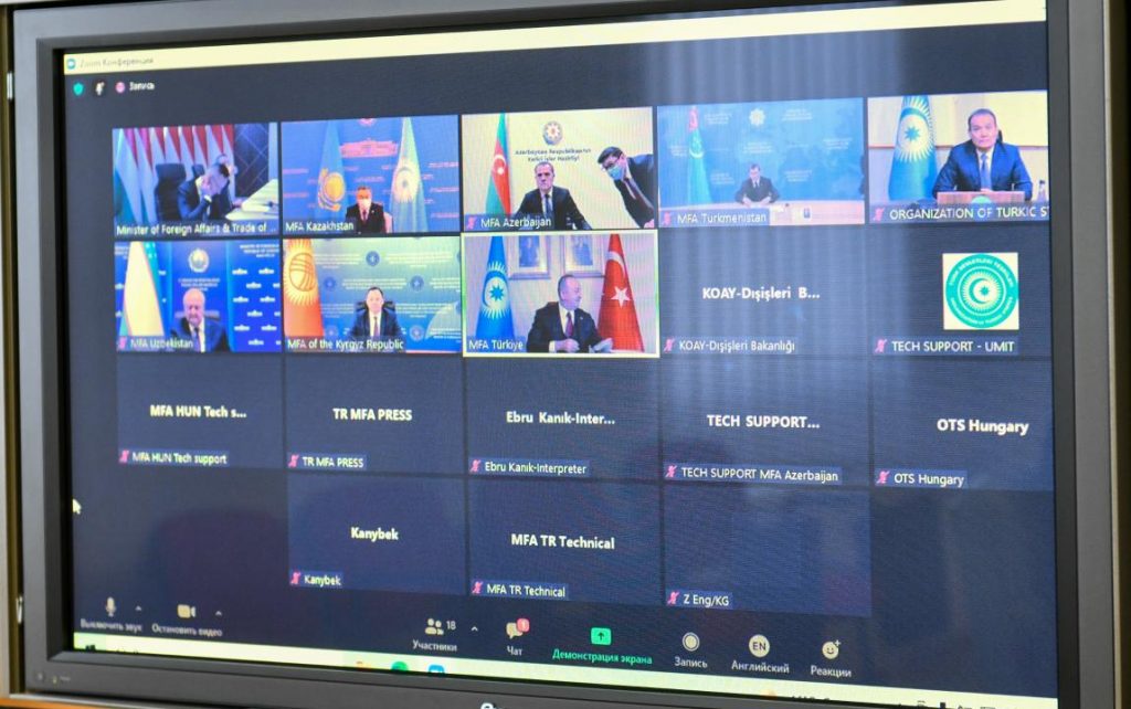 Türkmenistan Kazakistan’a Doğalgaz ve Elektrik Vermeye Hazırdır