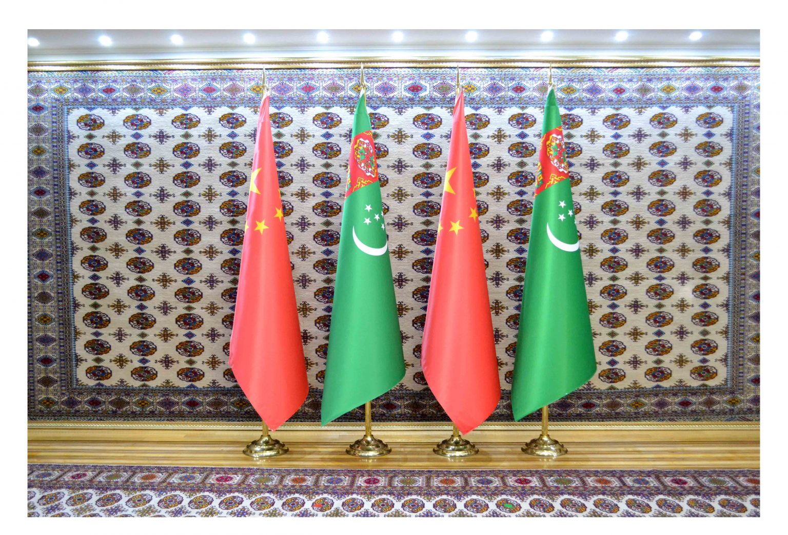 Türkmenistan Cumhurbaşkanı, Çin Halk Cumhuriyeti Büyükelçisini Kabul Etti