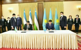 Özbekistan ve Kazakistan Parlamentoları Arasında İş Birliği Konseyi Oluşturuldu
