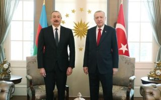 Cumhurbaşkanı Erdoğan, Azerbaycanlı Mevkidaşı Aliyev İle Görüştü
