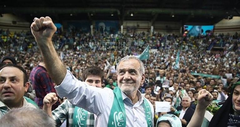 İRAN’A TÜRK CUMHURBAŞKANI!