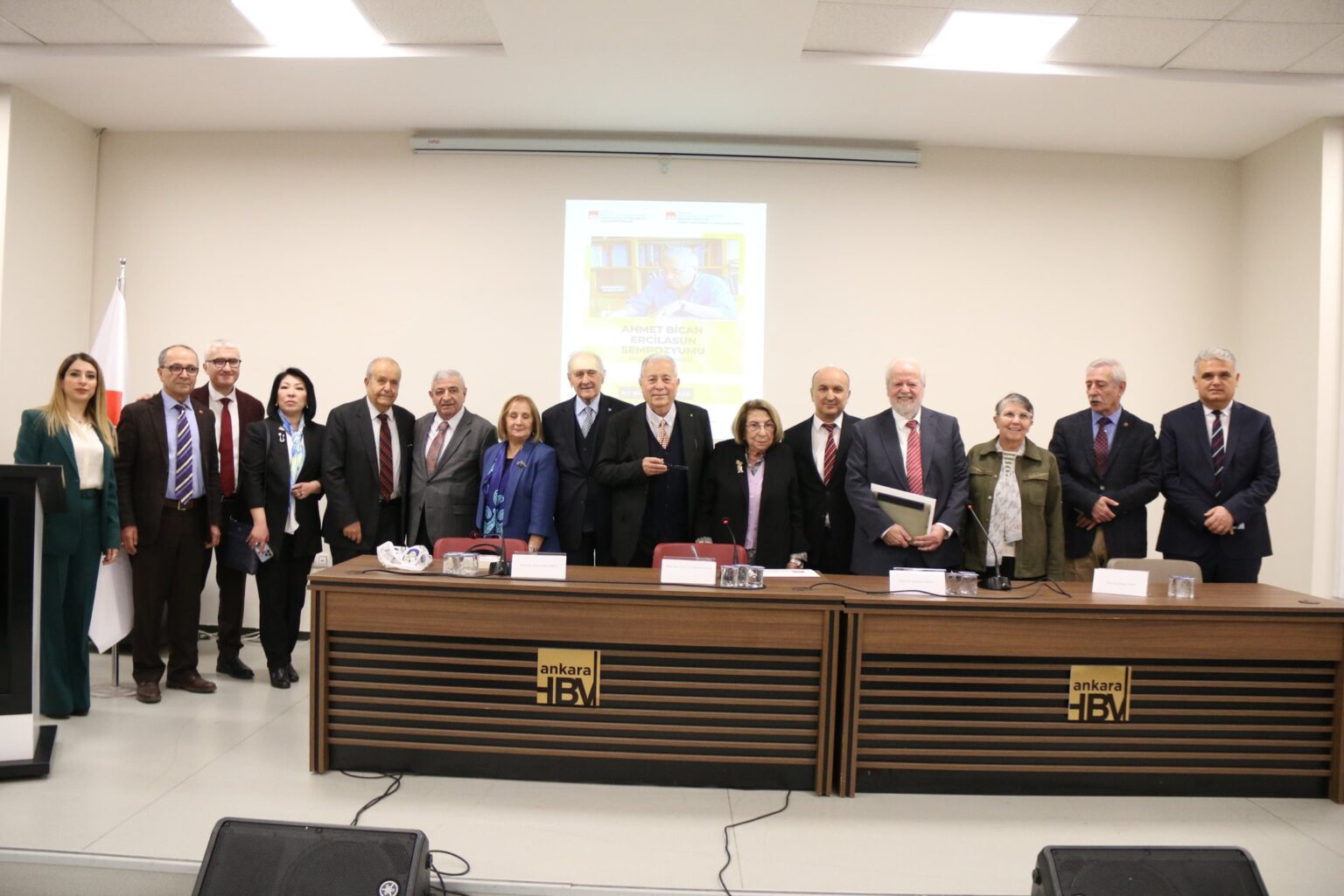 Türk Dünyasının Aksaçlıları: Prof. Dr. Ahmet Bican Ercilasun ve Prof. Dr. İskender Öksüz Omuz Omuza