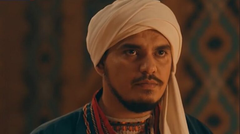Mahtumkuli Fraki Filmi Astrahan’da Gösterildi