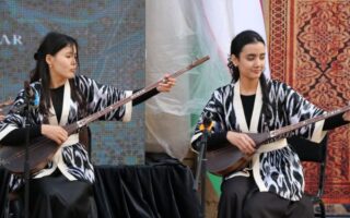 Seslerde Birlik, Gönüllerde Dostluk