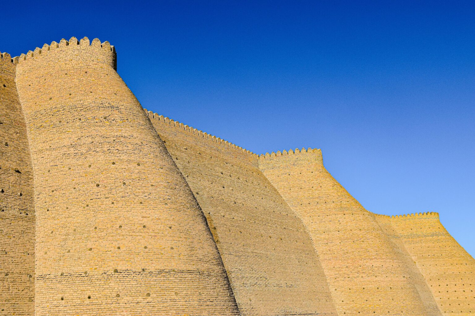 İçan Kale Surları – Hive