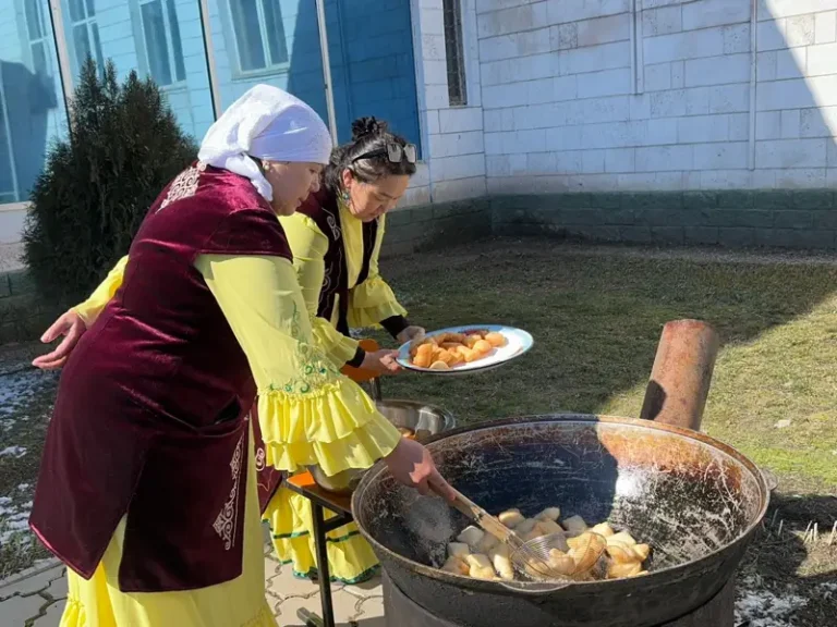 Bozkırın Altın Lezzeti: Baursaklar