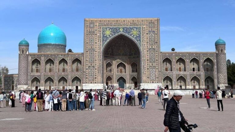 Kırgızistan’da Turizm Gelirleri 1,1 Milyar Dolara Ulaştı, Özbekistan En Popüler Rota