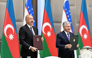 Özbekistan ve Azerbaycan Arasında Tarihi Adım: “Ebedi Dostluk Antlaşması” İmzalandı