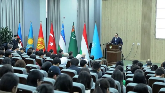 Taşkent'te Uluslararası Türkistan Eğitim Forumu Düzenlendi